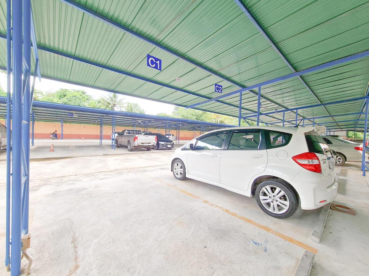 Jaroonsak Grand Trang Exterior foto
