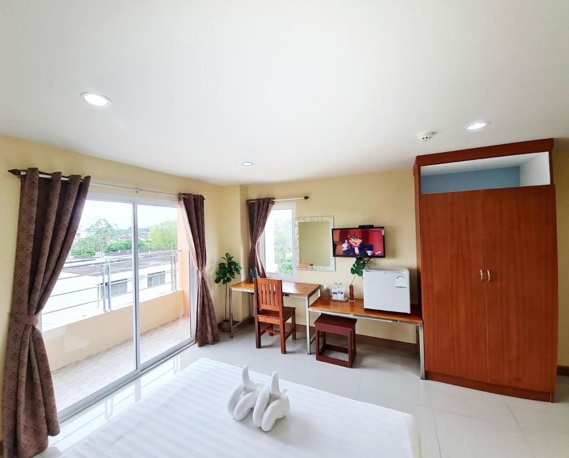 Jaroonsak Grand Trang Exterior foto