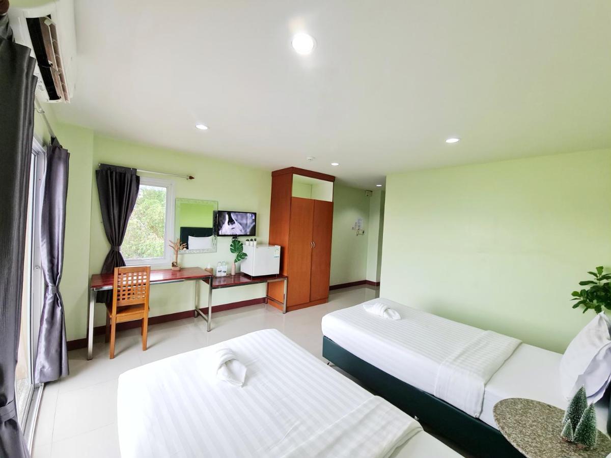 Jaroonsak Grand Trang Exterior foto